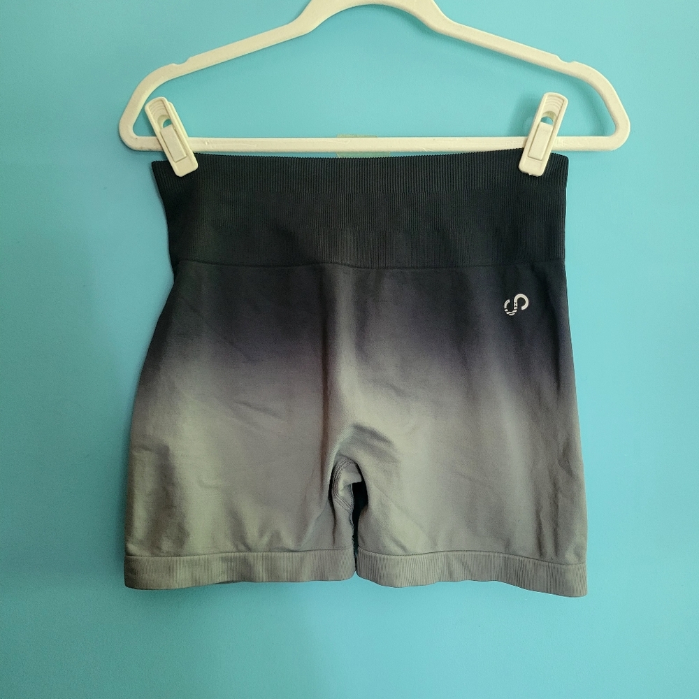 Curves N Combat Boots Women's  Contour Booty Scrunch Shorts Ombre Black Size XL